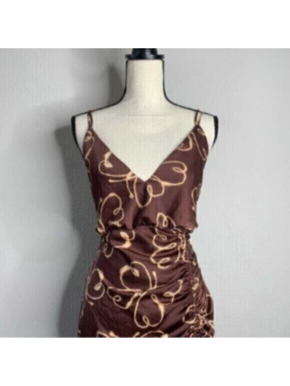Urban Outfitters Brown & Cream Plunged Neckline Midi Dress - Picture 5 of 16